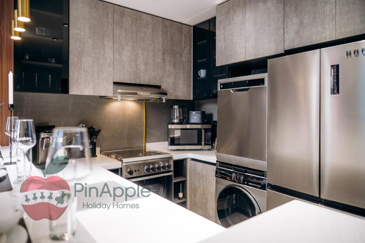 Apartment Royal Style New 1br With A View Dubai